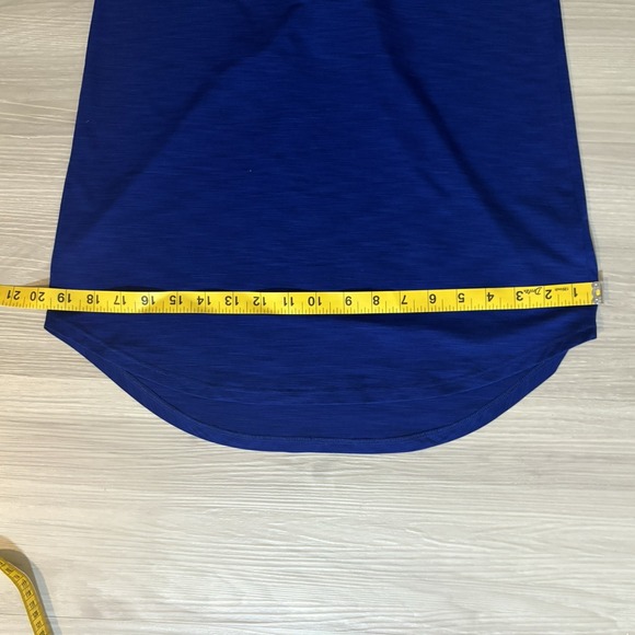 Athleta Womens Tank Top Blue Incline Tank Power Of She Size XS - Picture 11 of 16